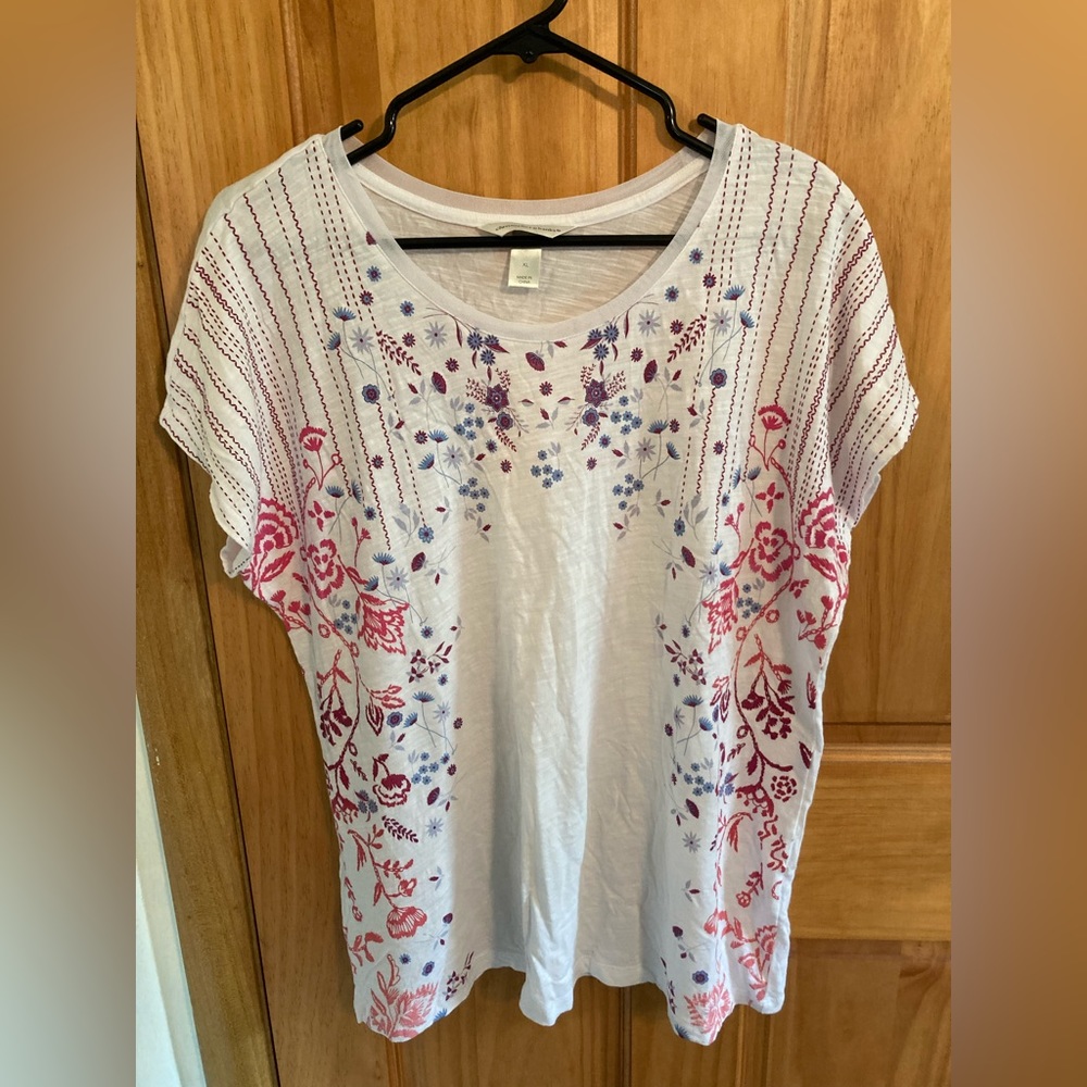 Christopher & Banks XL shirt